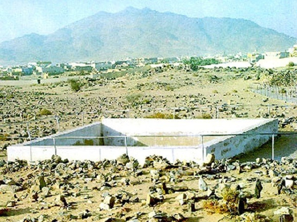 Ancient Well of Badr, a historic site from the Battle of Badr in 624 CE, located in present-day Saudi Arabia.